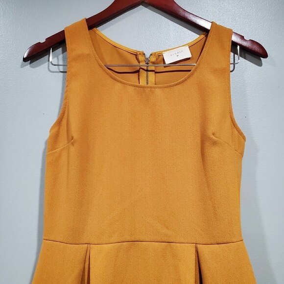 Everly Women's Sleeveless Fit and Flare Mustard Yellow Dress Back Zip Sz Small - Picture 4 of 10